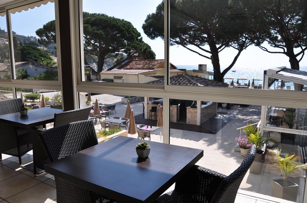 Hotel De La Plage Le Lavandou Exterior foto
